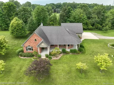 6302 Hickory, Goodrich, MI 48438