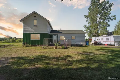 3541 Miller Rd, Shiawassee, MI 48414