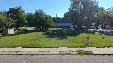 3310 Junction, Detroit, MI 48210