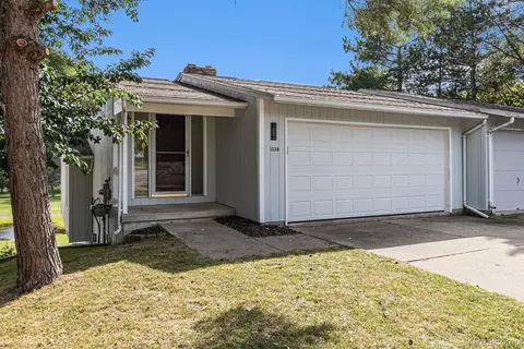 1338 Flushing Rd, Flushing, MI 48433
