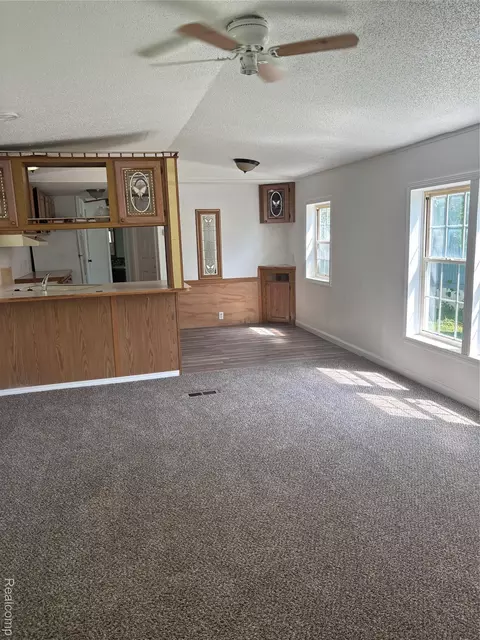 4403 Davison Rd #LOT 10, Burton, MI 48509
