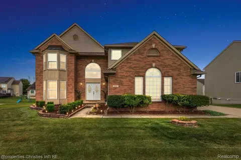 6367 Florence Ln, Van Buren, MI 48111