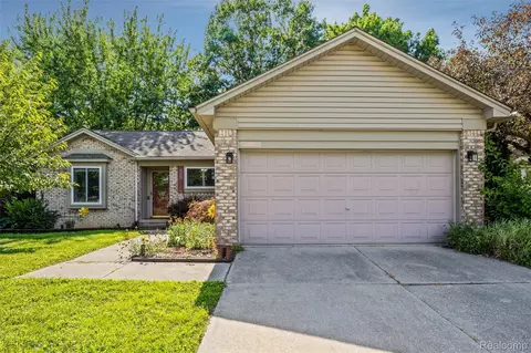 1530 Fairfax Dr, Canton, MI 48188