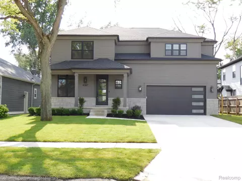 4247 Hampton Blvd, Royal Oak, MI 48073