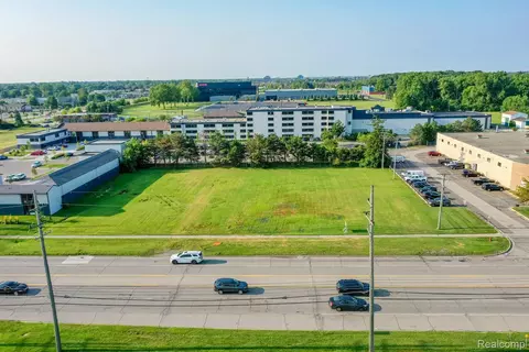 7700 15 Mile Rd, Sterling Heights, MI 48312