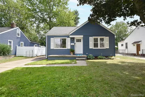 4176 Prairie Ave, Berkley, MI 48072
