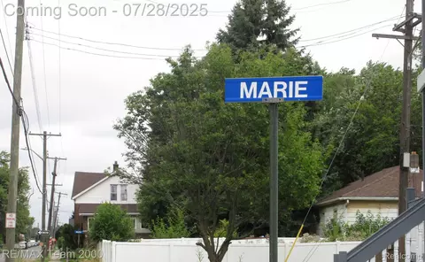 35 Marie St, Ecorse, MI 48229