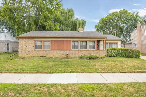 14660 Labelle St, Oak Park, MI 48237