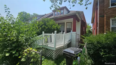4481 Seminole St, Detroit, MI 48214