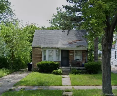 8245 Brace St, Detroit, MI 48228