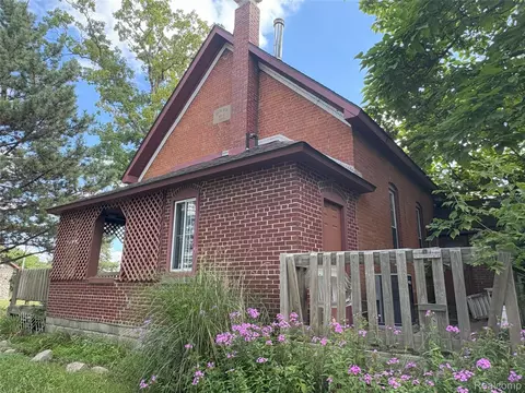 1187 Hadley Rd, Elba, MI 48446
