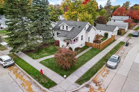 445 Linden Ave, Royal Oak, MI 48073