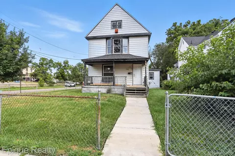 124 Henry Clay Ave, Pontiac, MI 48341