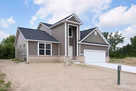161 Copper Ridge Ct, Commerce, MI 48390