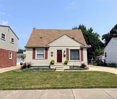 3609 Katherine St, Dearborn, MI 48124