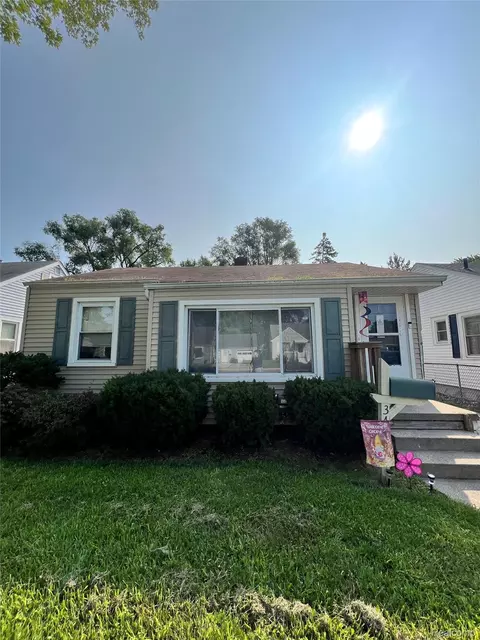 3420 Mackinaw St, Saginaw, MI 48602