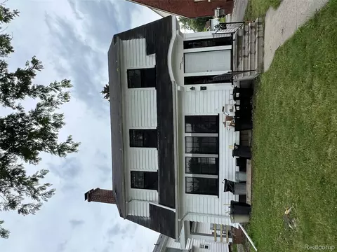 1616 State St, Saginaw, MI 48602