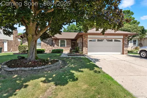 45184 Indian Creek Dr, Canton, MI 48187