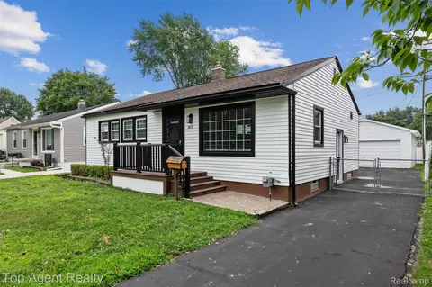 1012 Amelia Ave, Royal Oak, MI 48073