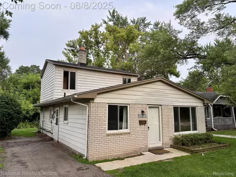 28538 Marshall St, Southfield, MI 48076