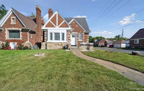 17300 Griggs St, Detroit, MI 48221
