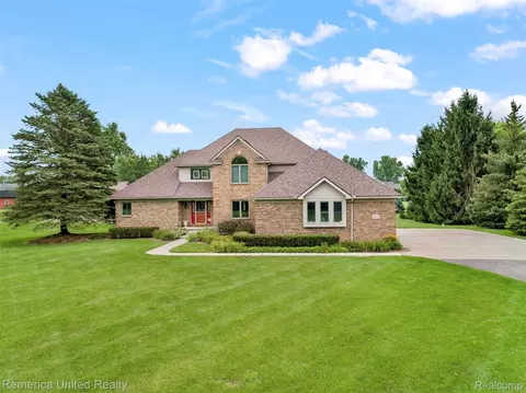 7650 5 Mile Rd, Northville, MI 48168