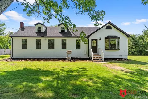 13425 N Lewis Rd, Thetford, MI 48420