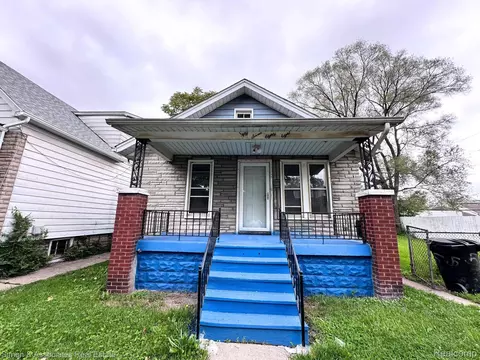 5788 Lawndale St, Detroit, MI 48210