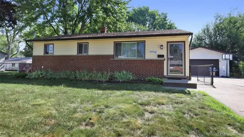 42938 Gainsley Dr, Sterling Heights, MI 48313