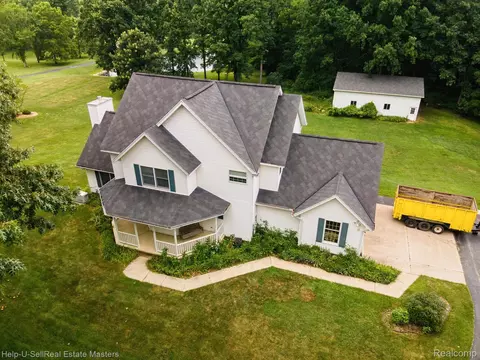 4458 N Atkins Rd, Port Huron, MI 48060