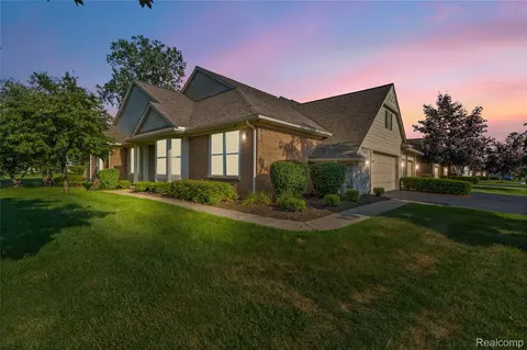 2305 Cleveland Way, Canton, MI 48188