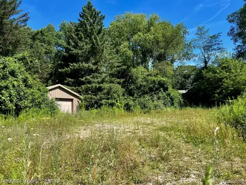 0000 Heritage Ln, Fenton, MI 48430