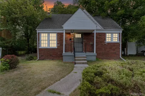 1304 Helen St, Inkster, MI 48141