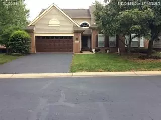 1533 Covington Xing #16, Commerce, MI 48390