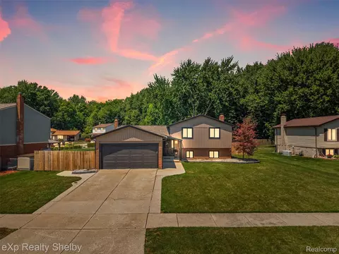 32977 Redbud Pkwy, Chesterfield, MI 48047