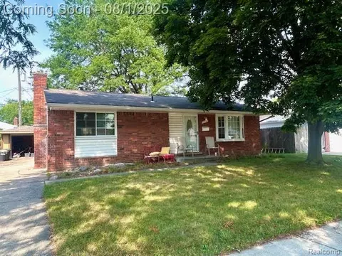 31421 Meadows Ave, Madison Heights, MI 48071