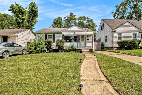 16520 Lenore, Detroit, MI 48219