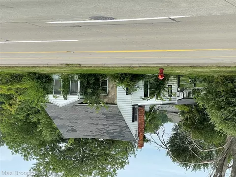 1828 John R Rd, Troy, MI 48083