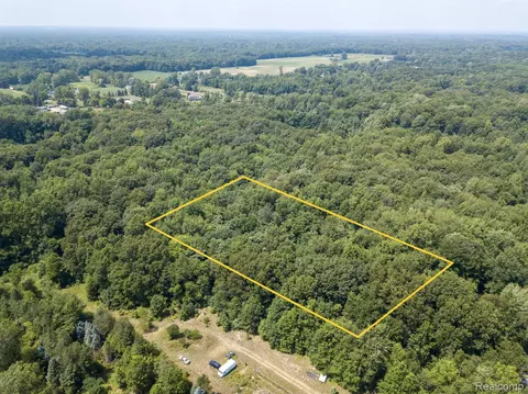 000 Bohn Rd, Belleville, MI 48111