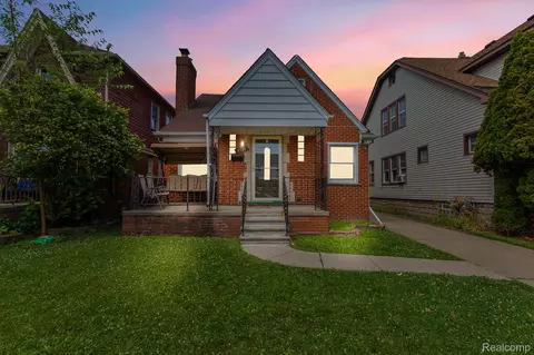 4757 Roemer St, Dearborn, MI 48126