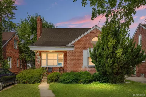 10827 Balfour Rd, Detroit, MI 48224