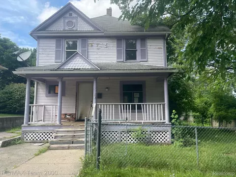 1220 Ogden Ave, Kalamazoo, MI 49006