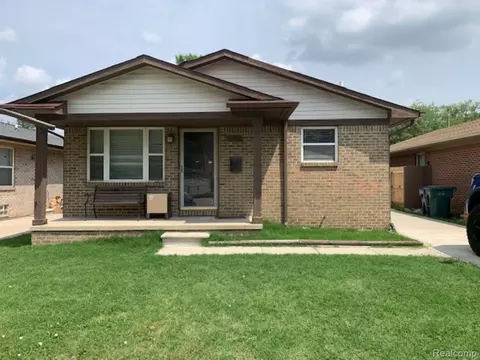 1768 Mclain Ave, Lincoln Park, MI 48146