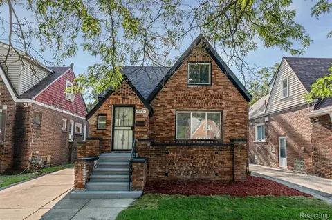 15767 Cruse St, Detroit, MI 48227