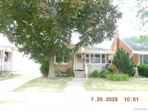 1810 Leblanc St, Lincoln Park, MI 48146