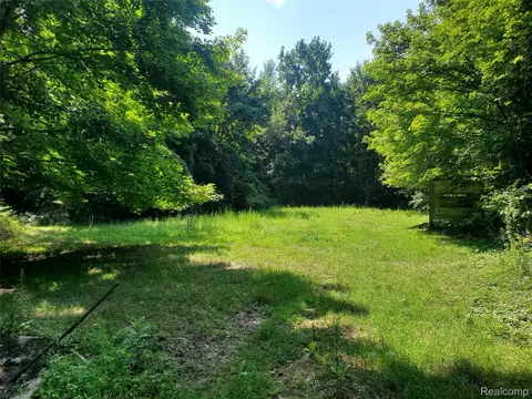 00000 Colf Rd, Exeter, MI 48117