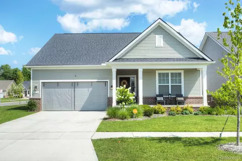 3775 Park Creek Ln, Canton, MI 48188