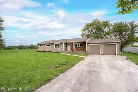 8249 Beers Rd, Swartz Creek, MI 48473