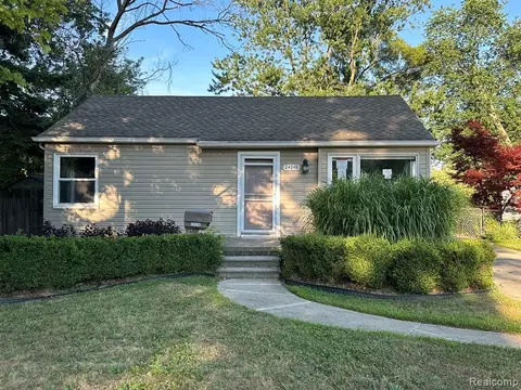 24248 Cunningham, Warren, MI 48091