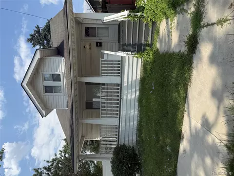 4416 9th St, Ecorse, MI 48229